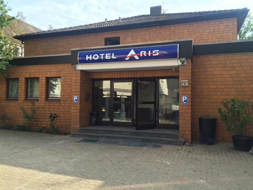 Hotel Aris Sarstedt Exteriör bild
