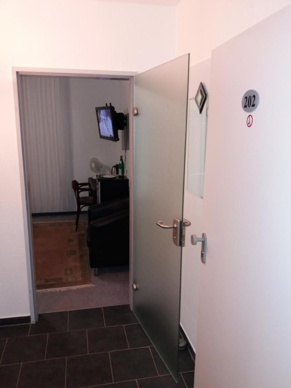Hotel Aris Sarstedt Exteriör bild