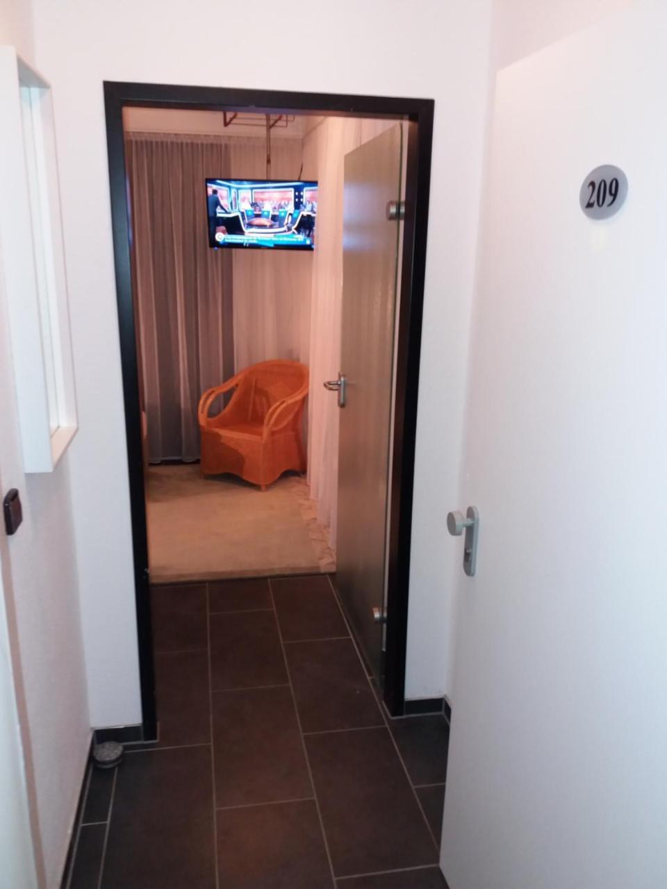 Hotel Aris Sarstedt Exteriör bild